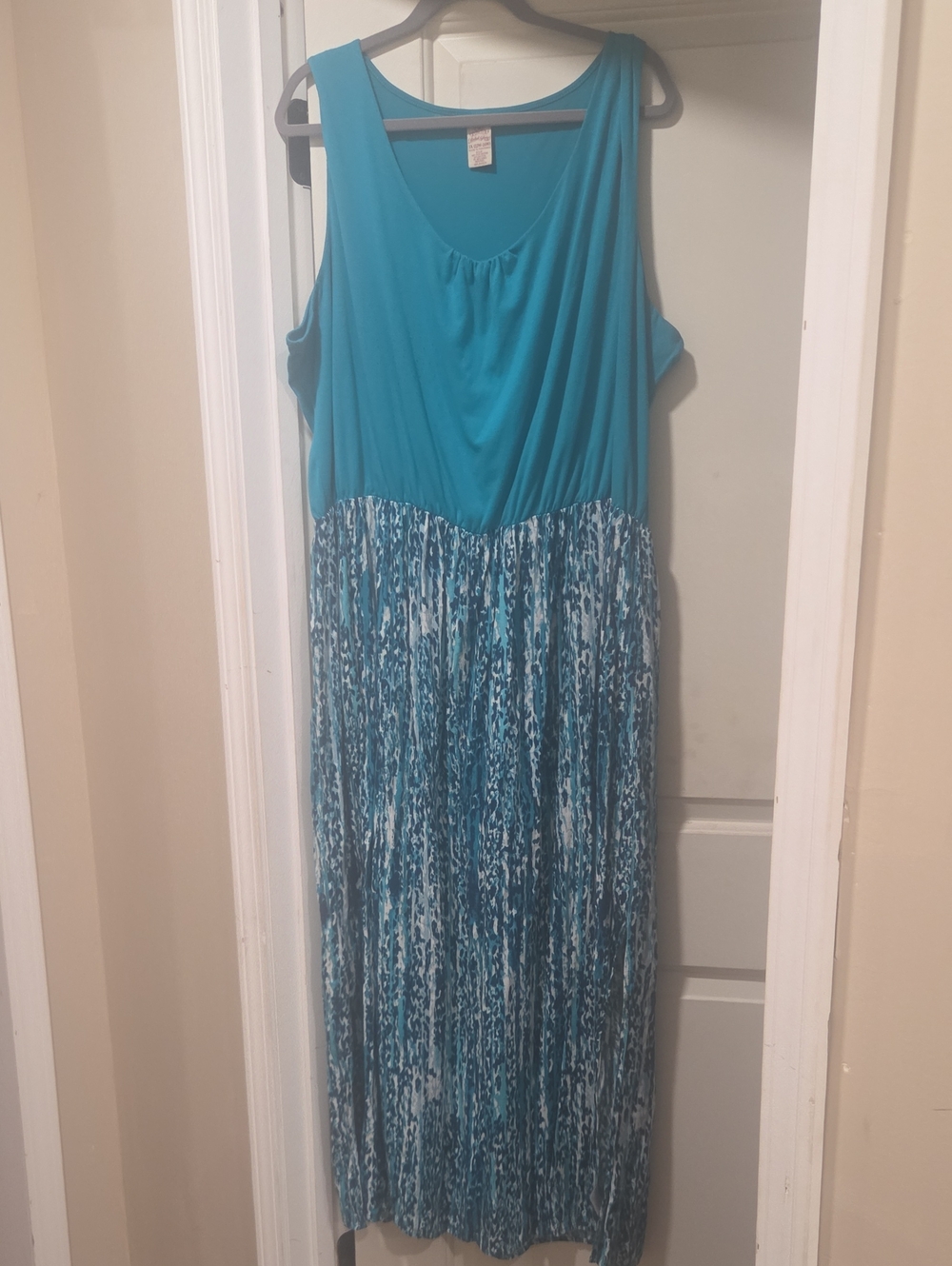 Teal Sleeveless Maxi with Printed Skirt